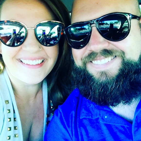 Meet your Posher, MattyShoot83 - Picture 1 of 2